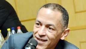 الشاعر والروائي رشيد خالص